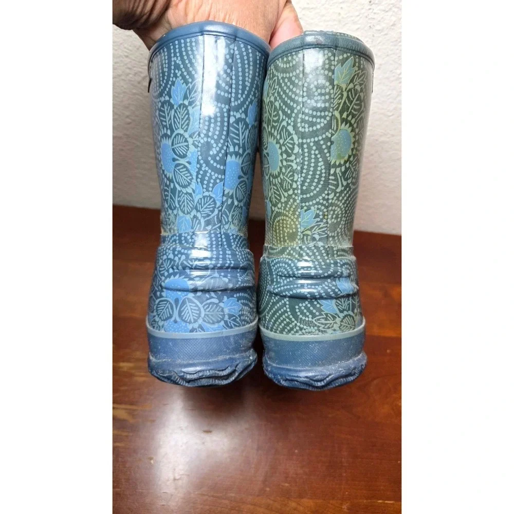 Bogs Women's Waterproof Lace-Up Rain Boots With Floral Pattern‎ Size 8